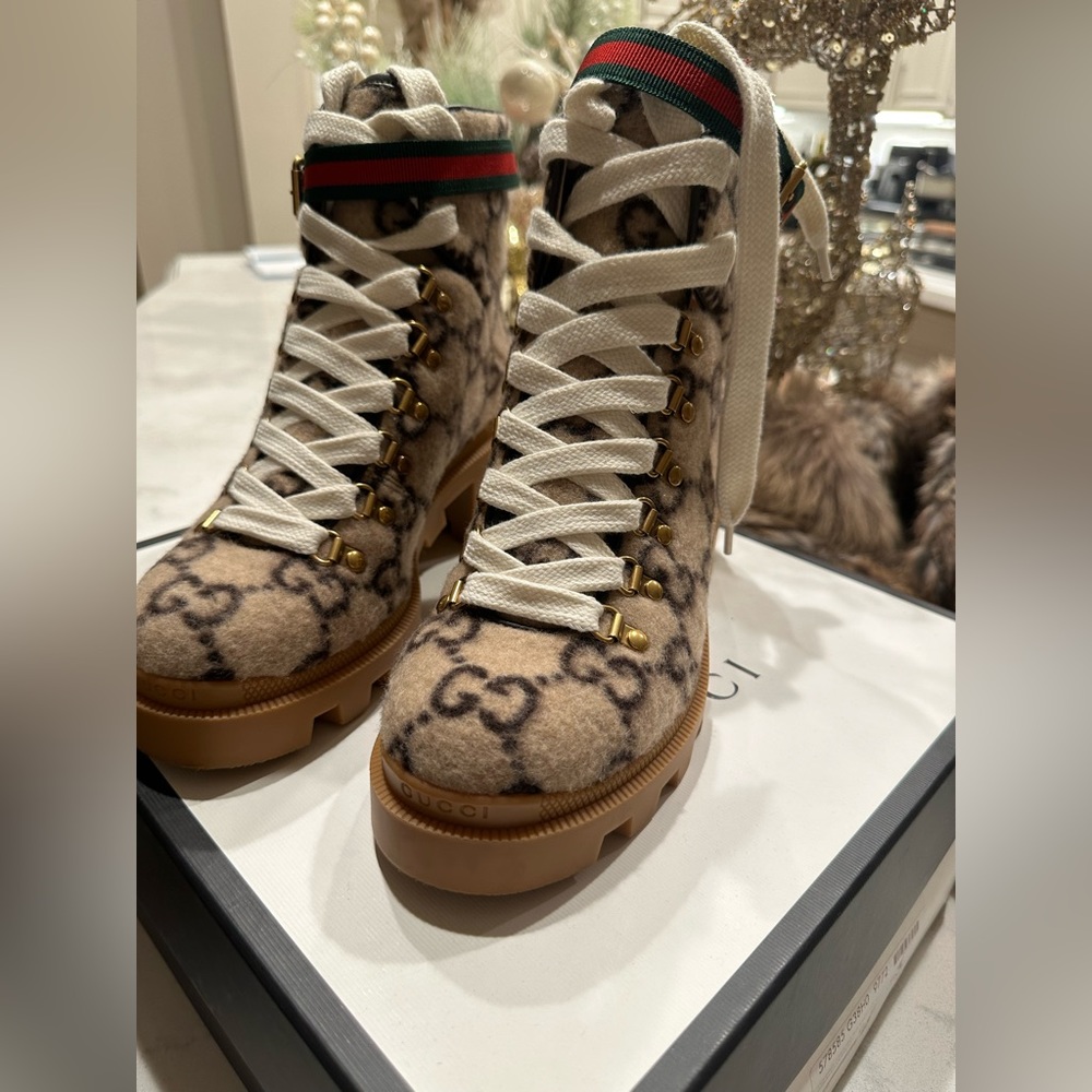 Gucci wool GG Monogram Womens Lace Up Combat Boot Ankle Boots 38